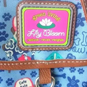 Lily Bloom | Bags | Lily Bloom Who Let The Dogs Out Riley  display picture 2
